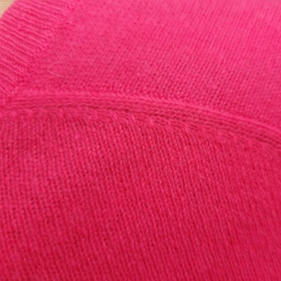 Nordstrom Halogen Size M 2-Ply 100% Cashmere Hot Pink Pullover Sweater - Picture 9 of 11